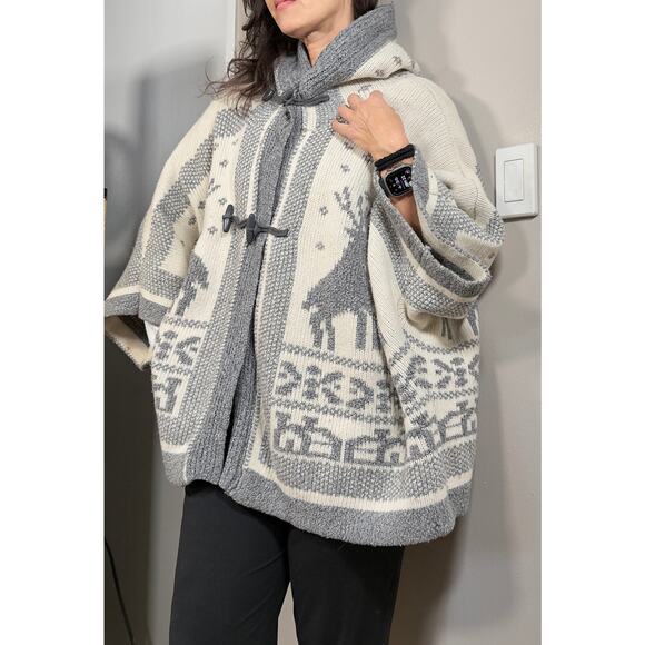 See by Chloe Hooded Intarsia Reindeer Blanket Sweater $795 One Size - Picture 3 of 15